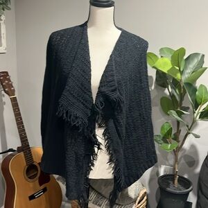 Hollister open fringed cardigan